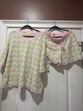 Set! Fantastic Fawn Pastel Wave Short Sleeve Top - Pink, Yellow, Green, Blue
